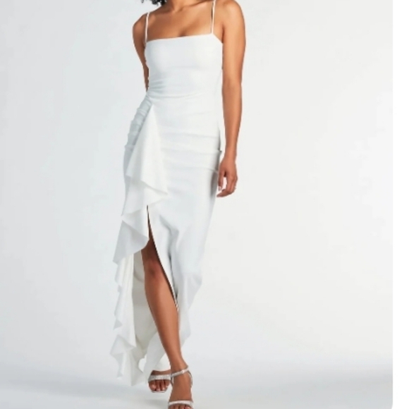 WINDSOR Maggie white Ruffled High Slit Crepe Formal Dress - Picture 1 of 10